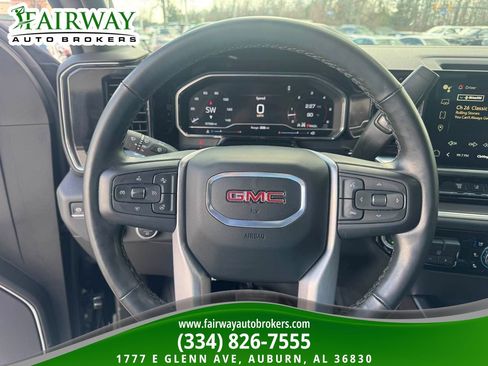 Used 2024 GMC Sierra 2500 SLT w/ SLT Premium Package image 18