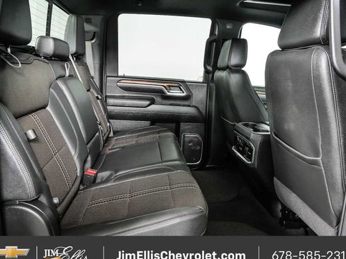 Used 2025 Chevrolet Silverado 2500 High Country w/ High Country Premium Package AWD/4WD image 22