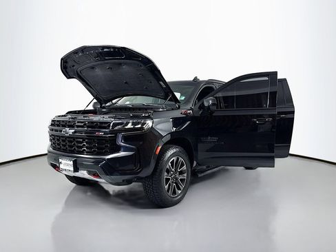 Used 2023 Chevrolet Suburban Z71 AWD/4WD image 26