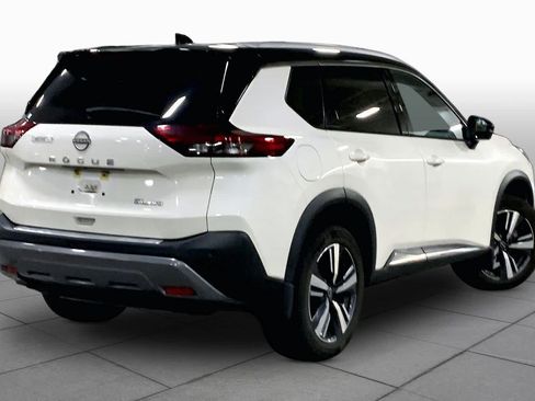 Used 2023 Nissan Rogue SL AWD/4WD image 13