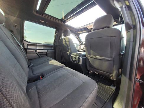 Used 2019 Ford F150 XLT w/ Equipment Group 302A Luxury AWD/4WD image 19