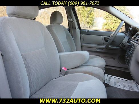 Used 2003 Ford Taurus SES FWD image 7