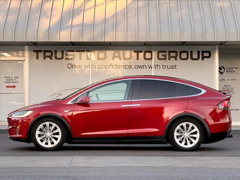 Used 2016 Tesla Model X 90D AWD/4WD image 5