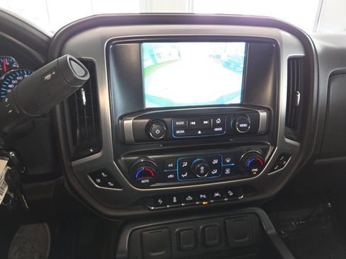 Used 2017 GMC Sierra 1500 SLT w/ SLT Premium Package AWD/4WD image 34