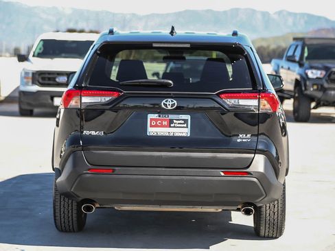 Certified 2025 Toyota RAV4 XLE image 7