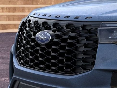 New 2026 Ford Explorer ST-Line AWD/4WD image 17