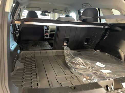 Used 2021 Subaru Crosstrek 2.0i Premium image 20