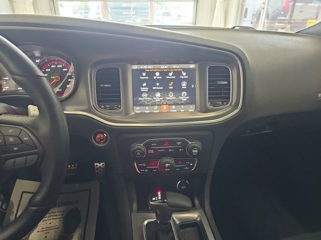 Used 2019 Dodge Charger Scat Pack w/ Navigation & Travel Group RWD image 17