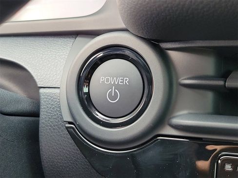 Used 2026 Toyota Crown XLE image 29