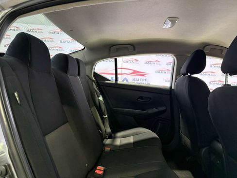 Used 2024 Nissan Sentra SV FWD image 43