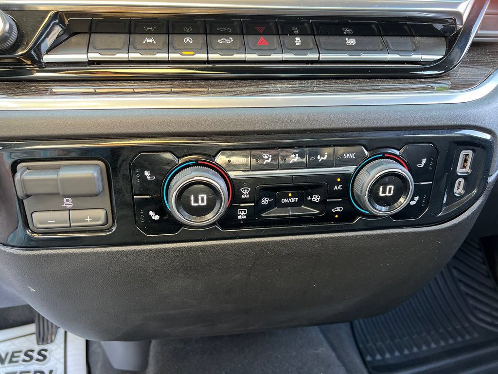 Used 2026 Chevrolet Silverado 1500 RST AWD/4WD image 29