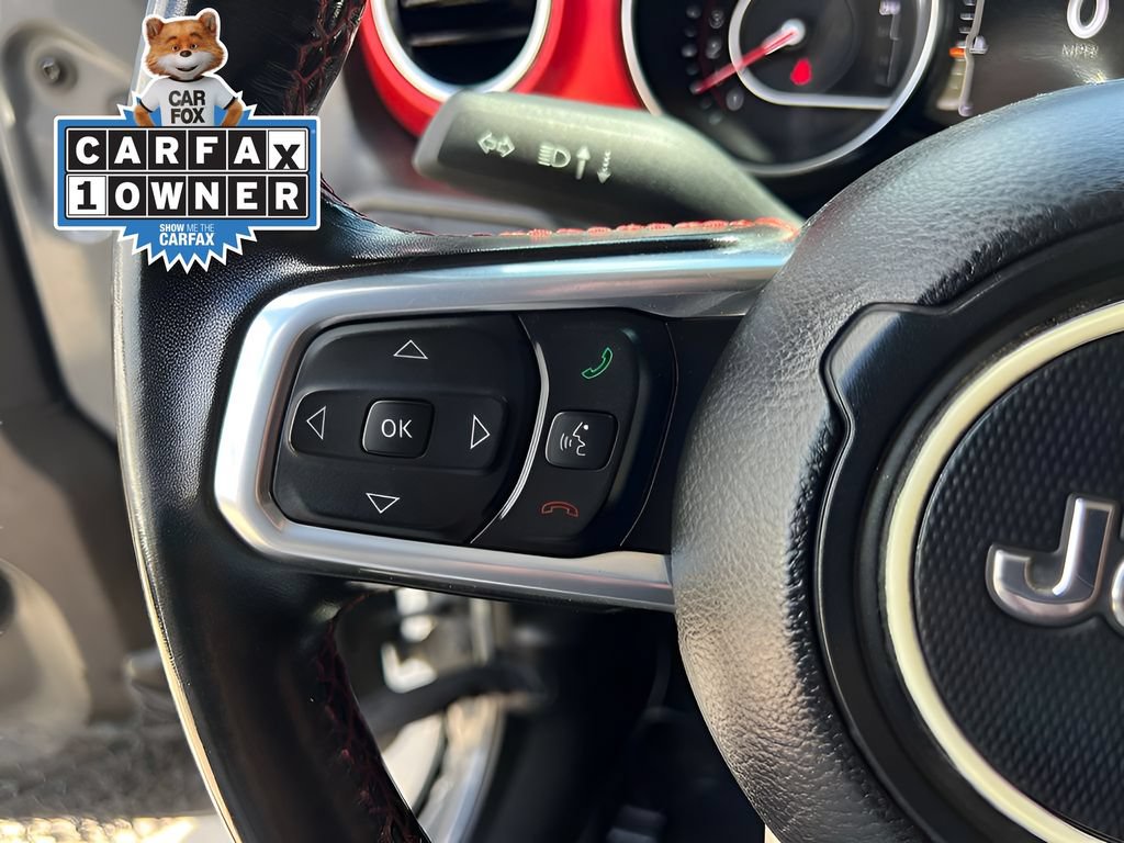Used 2022 Jeep Wrangler Unlimited Rubicon AWD/4WD image 39