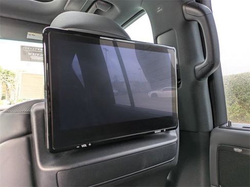 Certified 2024 Lexus LX 600 4WD w/ Appearance Package image 14