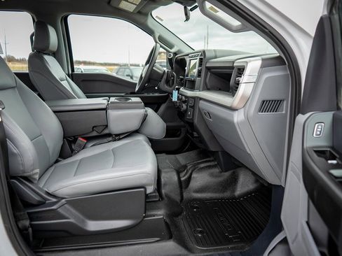 Used 2023 Ford F250 XL w/ Snow Plow Prep Package image 14