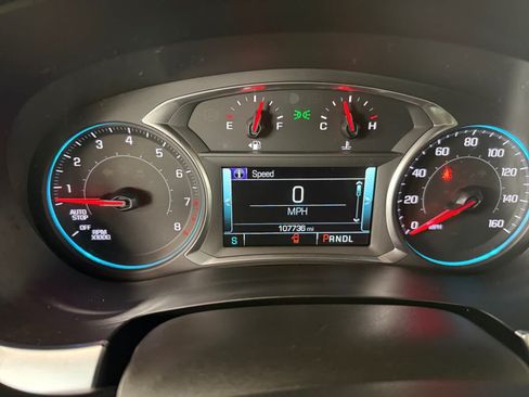 Used 2019 Chevrolet Traverse LT w/ LT Premium Package AWD/4WD image 14