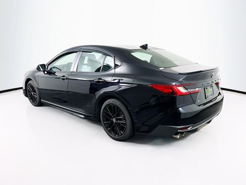 Used 2026 Toyota Camry SE w/ Multimedia Upgrade Package FWD image 5