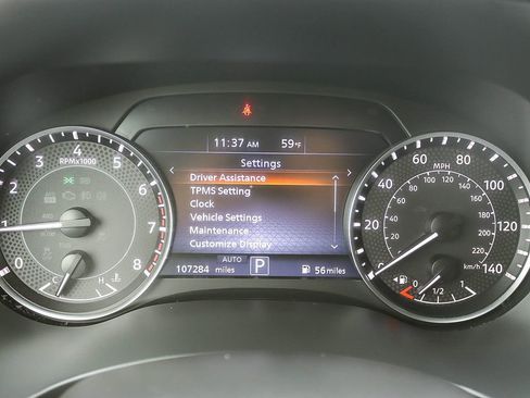 Used 2021 Nissan Armada SL w/ Captain's Chairs Package image 24