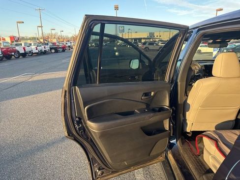 Certified 2023 Honda Passport EX-L image 10