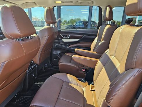 Used 2022 Subaru Ascent Touring AWD/4WD image 13