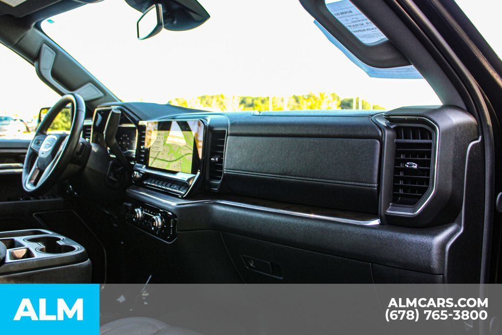 Used 2025 GMC Sierra 1500 SLT RWD image 22