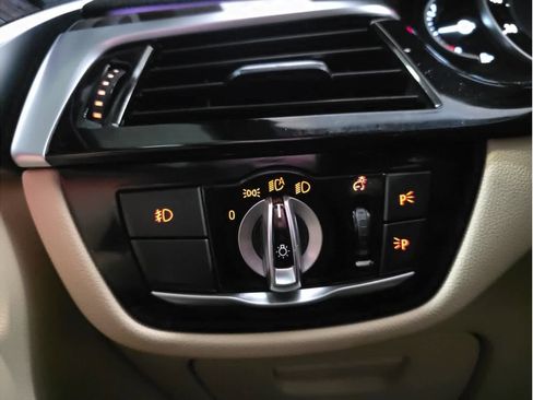 Used 2018 BMW 530i image 31