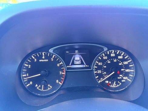 Used 2019 Nissan Pathfinder SV w/ Cargo Package FWD image 19