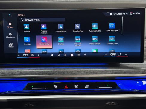 Used 2024 BMW i7 eDrive50 w/ Premium Package image 28