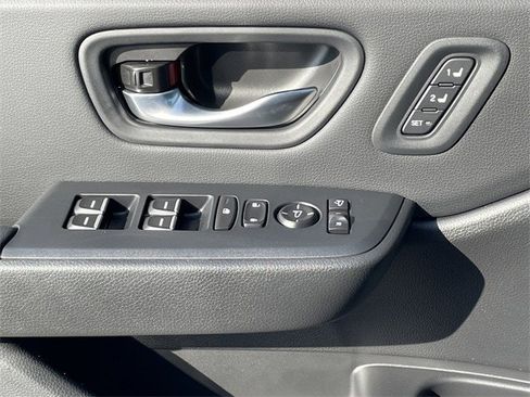 New 2025 Honda Pilot TrailSport image 23