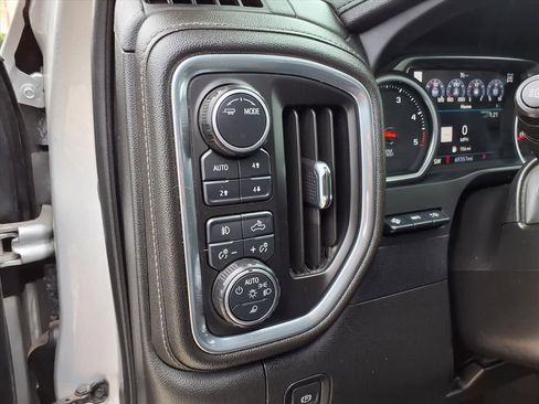 Used 2023 Chevrolet Silverado 2500 High Country w/ LPO, Hitch Package image 25