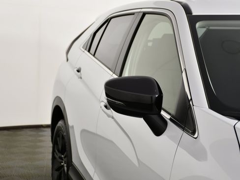 Used 2024 Mitsubishi Eclipse Cross LE image 14