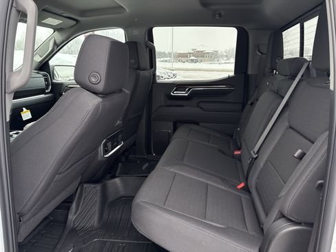 New 2026 GMC Sierra 1500 Elevation image 16