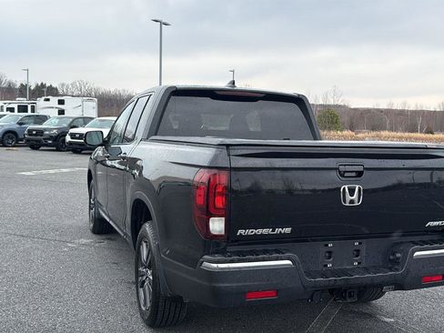 Used 2018 Honda Ridgeline Sport image 9