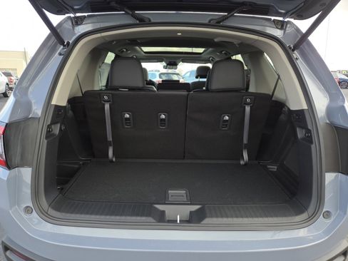 New 2026 Honda Pilot Touring S image 18