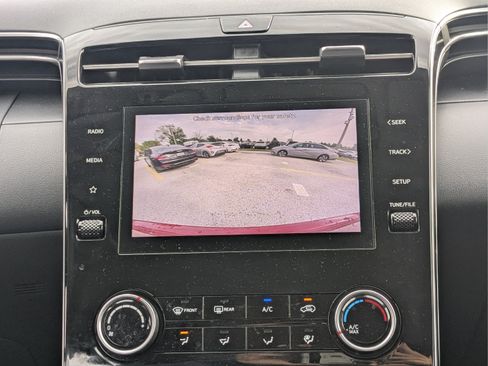 Used 2024 Hyundai Tucson SE FWD image 19
