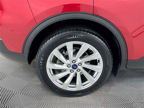 Certified 2022 Ford Escape Titanium w/ Titanium Elite Package image 21