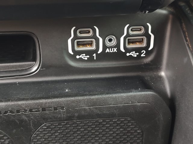 Used 2022 RAM 1500 Limited AWD/4WD image 17