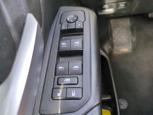 Used 2025 RAM 1500 Tradesman AWD/4WD image 22