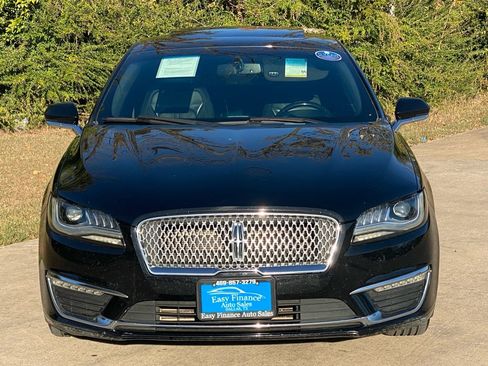 Used 2017 Lincoln MKZ Reserve image 3