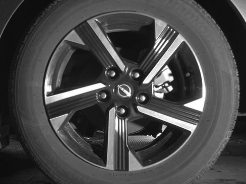 Used 2025 Nissan Sentra SV FWD image 14