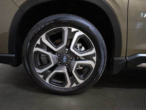 Certified 2026 Subaru Ascent Limited AWD/4WD image 9