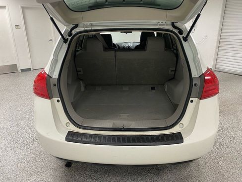Used 2011 Nissan Rogue S image 13