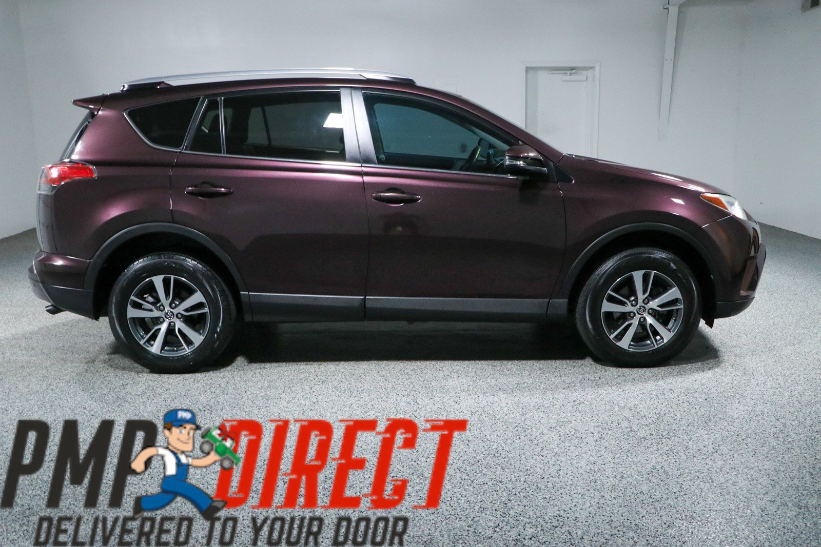 Used 2017 Toyota RAV4 XLE FWD image 6