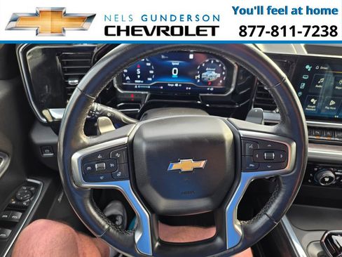 Used 2022 Chevrolet Silverado 1500 LTZ image 31