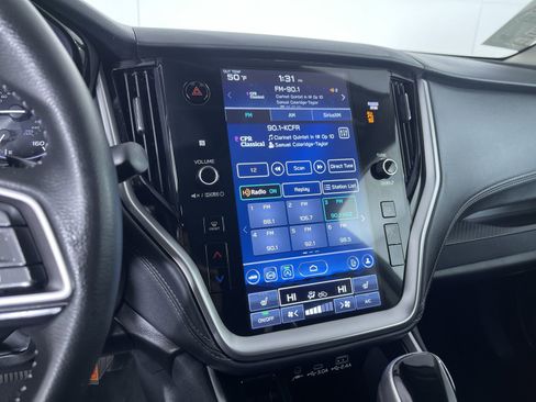 Used 2024 Subaru Outback Premium image 18