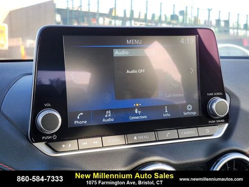 Used 2025 Nissan Sentra SR image 19