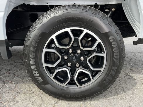 Used 2022 Ford F150 XLT w/ Equipment Group 302A High image 15