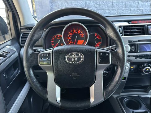 Used 2012 Toyota 4Runner SR5 AWD/4WD image 20