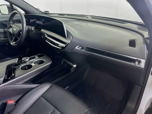Certified 2024 Cadillac Lyriq Luxury w/ LPO, Floor Liner Package AWD/4WD image 36