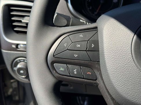 Used 2022 Jeep Cherokee Trailhawk AWD/4WD image 12