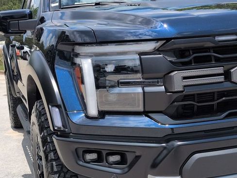 Certified 2025 Ford F150 Raptor AWD/4WD image 11